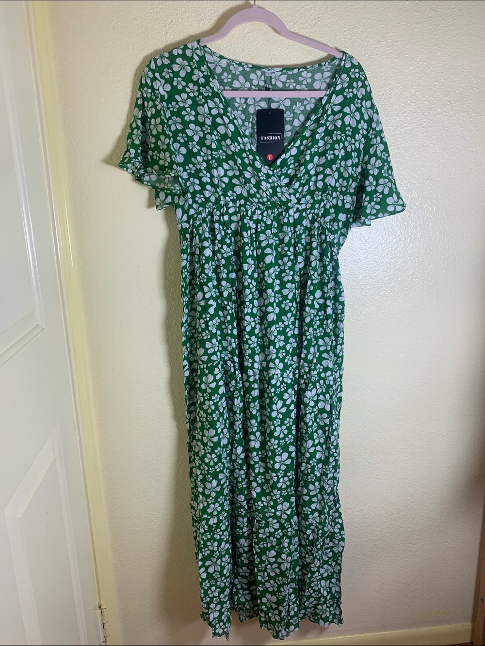 NWT FASHION Green Floral Maxi Dress, Size L